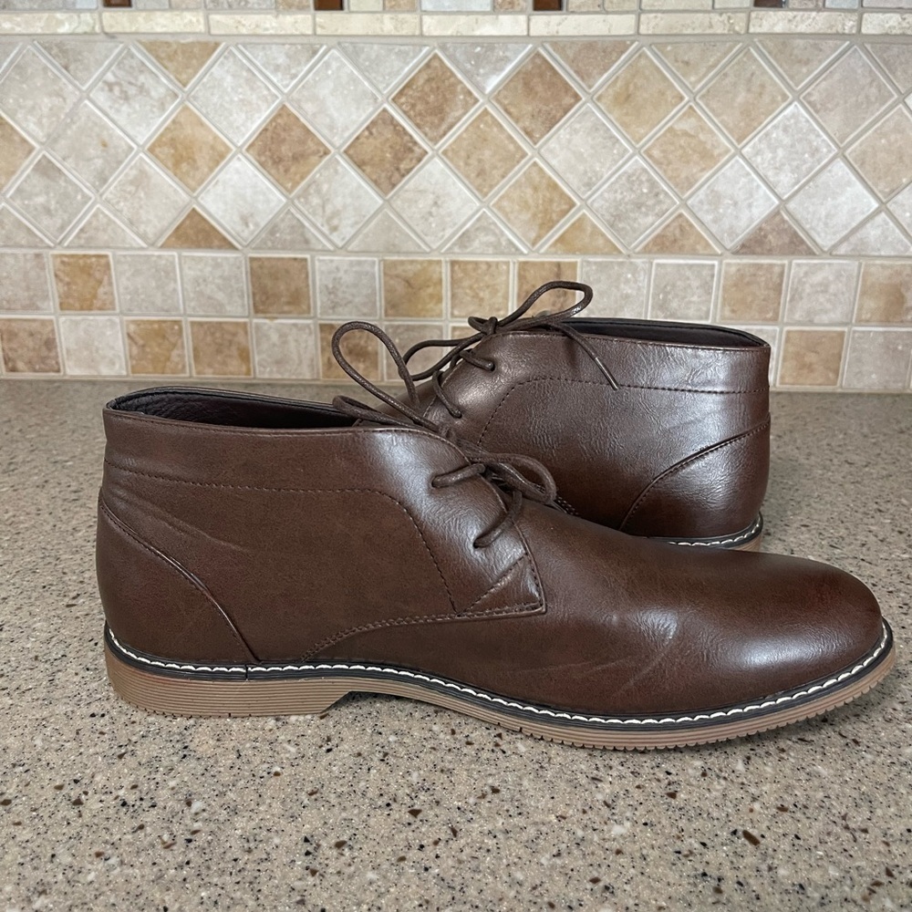 London Fog Men’s Blackburn Chukka Boots in Brown Size 10.5 - Picture 6 of 10
